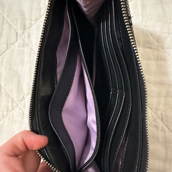 Coach wristlet - Picture 2 of 2